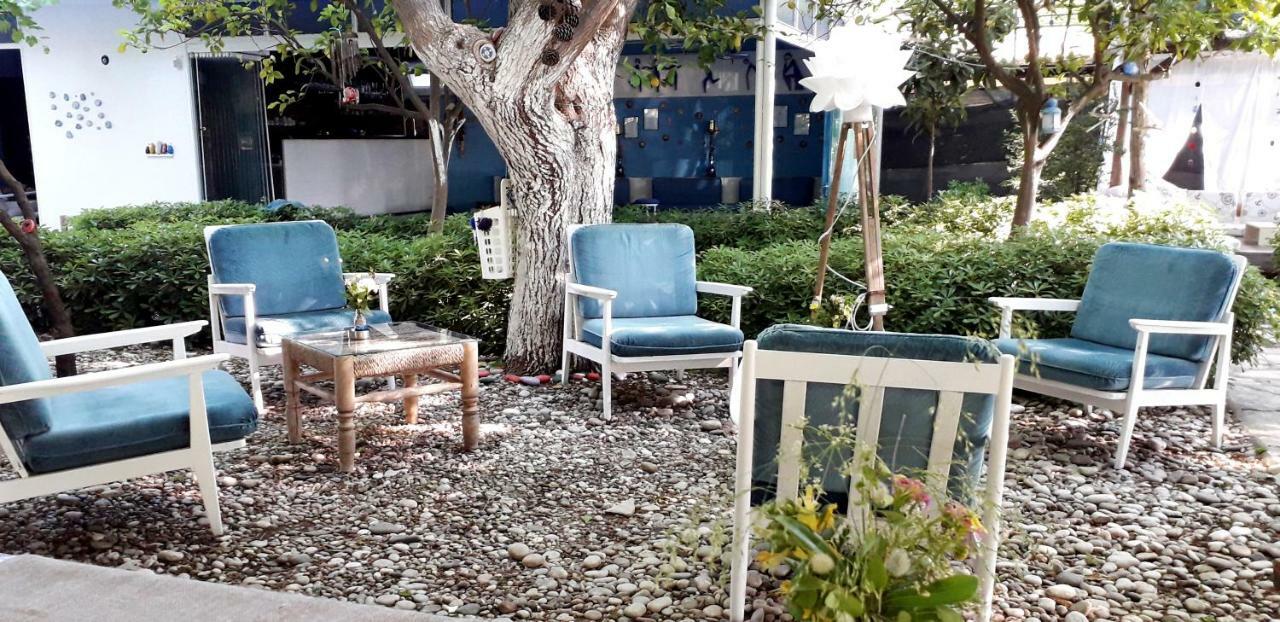 Blue & White Hotel Cirali Bagian luar foto