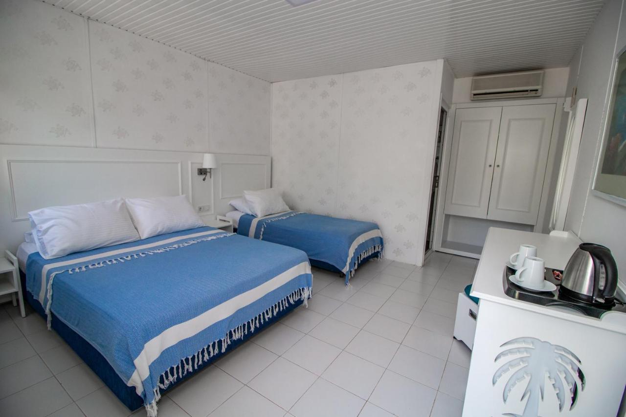 Blue & White Hotel Cirali Bagian luar foto